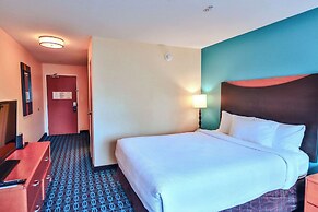 Comfort Inn & Suites