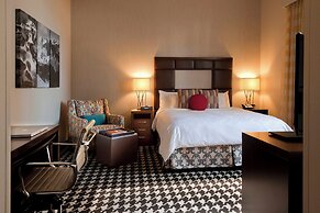 Courtyard by Marriott Denver Downtown