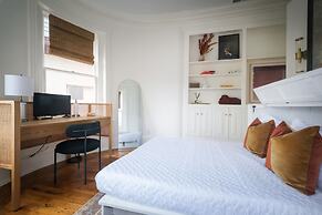 Swann House Historic Dupont Circle Inn