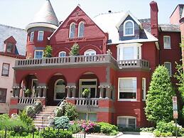 Swann House Historic Dupont Circle Inn