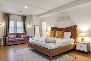 Swann House Historic Dupont Circle Inn