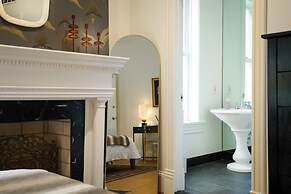 Swann House Historic Dupont Circle Inn