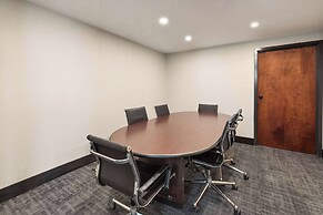 Super 8 by Wyndham Alexandria LA