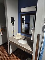 Quality Inn & Suites Oklahoma City North