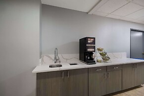 Quality Inn & Suites Oklahoma City North