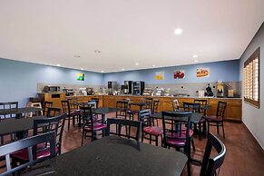 Quality Inn & Suites Oklahoma City North