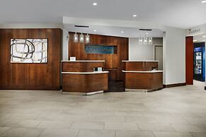 Courtyard by Marriott Manchester - Boston Regional Airport