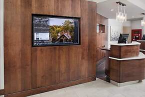 Courtyard by Marriott Manchester - Boston Regional Airport