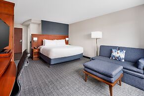 Courtyard by Marriott Manchester - Boston Regional Airport