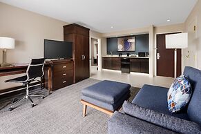 Courtyard by Marriott Manchester - Boston Regional Airport
