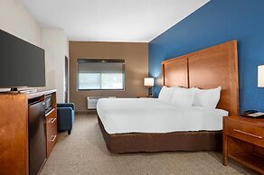 Comfort Inn & Suites North Greenfield