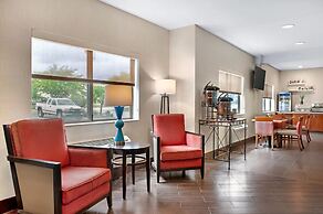 Comfort Inn & Suites North Greenfield