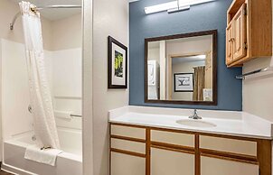 Extended Stay America Suites Cincinnati Blue Ash Reed Hartma