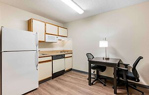 Extended Stay America Suites Cincinnati Blue Ash Reed Hartma