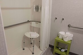 Hampton Inn Kent/Akron Area