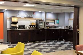 Hampton Inn Kent/Akron Area