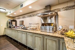 Econo Lodge Mayo Clinic Area