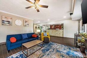 Comfort Suites Omaha East-Council Bluffs