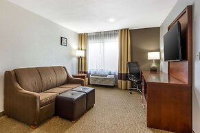 Comfort Suites Omaha East-Council Bluffs