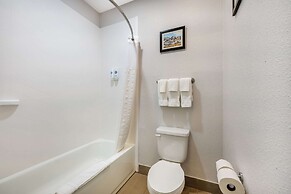 Comfort Suites Omaha East-Council Bluffs