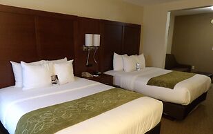 Comfort Suites Omaha East-Council Bluffs