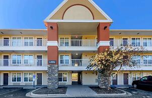 Extended Stay America Select Suites Roanoke Airport
