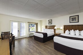 River Terrace Resort & Convention Center