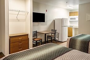 HomeTowne Studios By Red Roof Eugene - Springfield