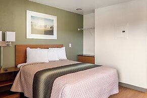 HomeTowne Studios By Red Roof Eugene - Springfield