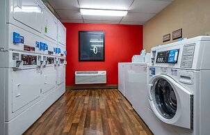 Extended Stay America Suites Edison Raritan Center