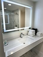 Quality Inn Creekside - Downtown Gatlinburg