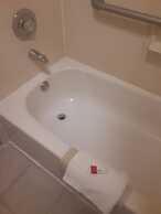 Days Inn by Wyndham Pocatello University Area