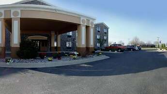 Econo Lodge Inn & Suites