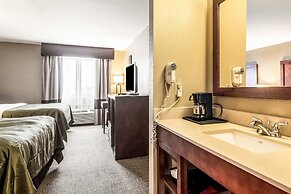 Quality Inn & Suites Salem near I-57