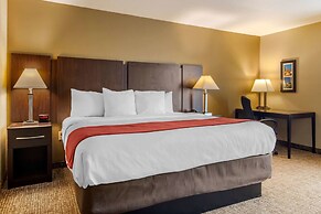 Comfort Inn & Suites Perry National Fairgrounds Area