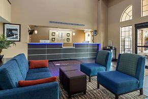 Comfort Inn & Suites Perry National Fairgrounds Area