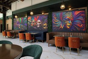 Courtyard by Marriott New Orleans Warehouse Arts District