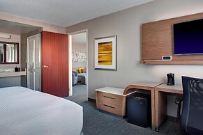 Courtyard by Marriott New Orleans Warehouse Arts District