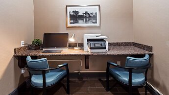 Best Western Plus Lee's Summit Hotel & Suites