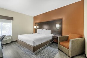 Best Western Plus Lee's Summit Hotel & Suites