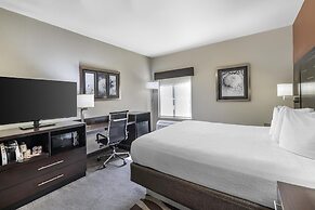 Best Western Plus Lee's Summit Hotel & Suites