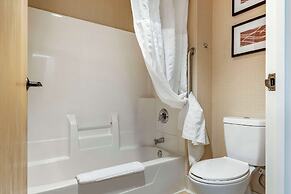 Comfort Inn & Suites Black River Falls I-94
