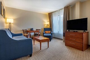 Comfort Inn & Suites Black River Falls I-94
