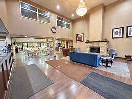 Comfort Inn & Suites Black River Falls I-94