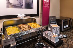 Hampton Inn & Suites Orlando/East UCF Area