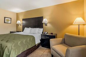 Quality Inn & Suites Lenexa Kansas City
