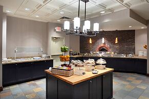 Crowne Plaza Kansas City Downtown by IHG