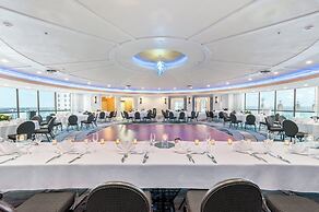 Crowne Plaza Kansas City Downtown by IHG