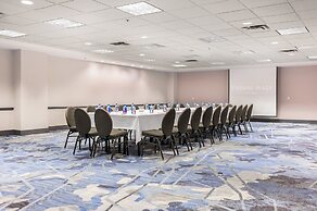 Crowne Plaza Kansas City Downtown by IHG