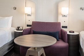 Crowne Plaza Kansas City Downtown by IHG